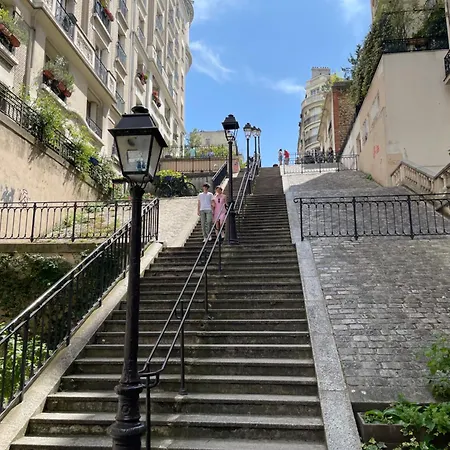 Montmartre Sacre Coeur * Paris